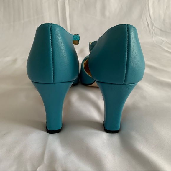 blue braided heels - Picture 6 of 7